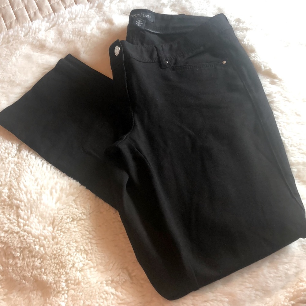 🖤EUC White House Black Market Black Jeans